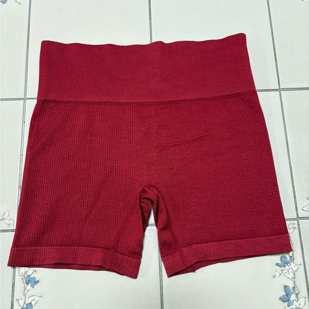 Colsie Women's Ribbed Red Bike Shorts